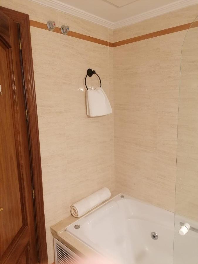 Habitat Centro Ave Apartment Cordoba Ngoại thất bức ảnh